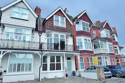 5 bedroom terraced house for sale, Vicarage Road, Eastbourne BN20