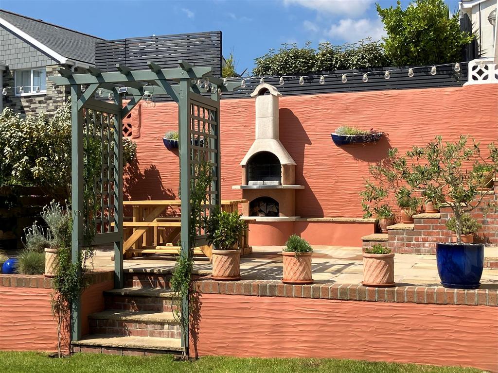 Garden.jpg