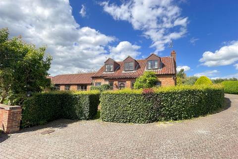 3 bedroom barn conversion for sale, Marsh Court, Bottesford