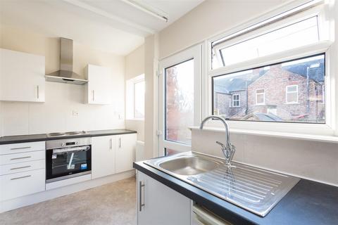 2 bedroom terraced house to rent - Curzon Terrace, York