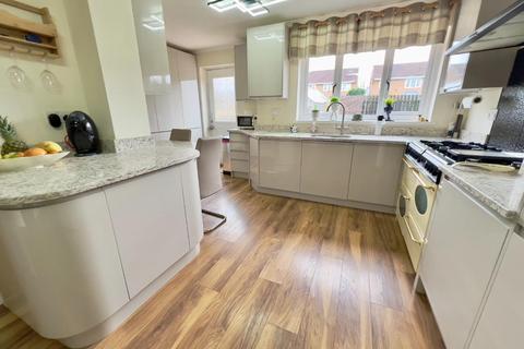21 Beechfield Rise, Coxhoe, Durham, DH6 4SB