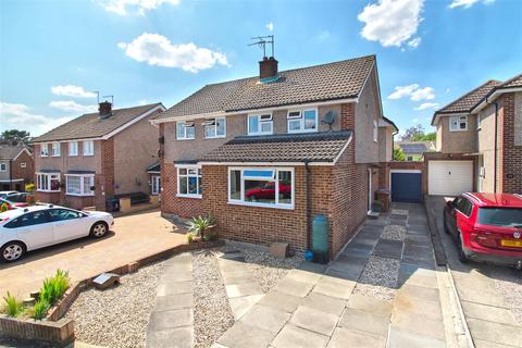38 Cheyne Close, Ware, SG12 0QF