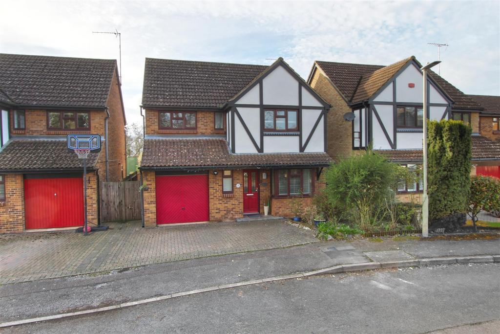 Page Hill, Ware 4 bed detached house for sale £650,000