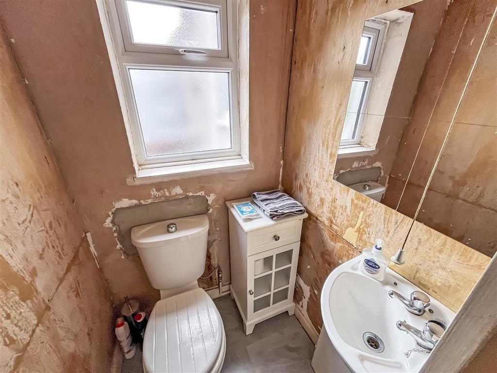 Upstairs WC
