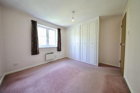 2 bedroom apartment for sale, Lowdale Close, Hull