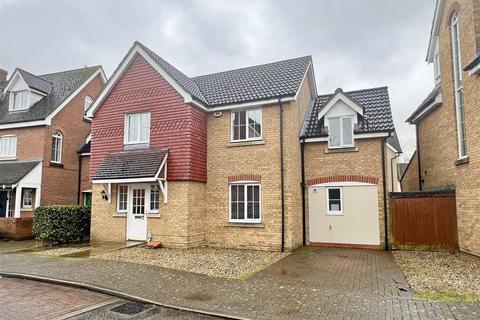 29 Grantham Avenue, Great Notley, Braintree, CM77 7FP