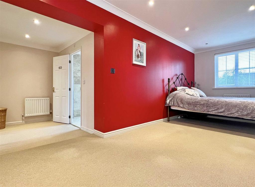 Bed 1c.jpg