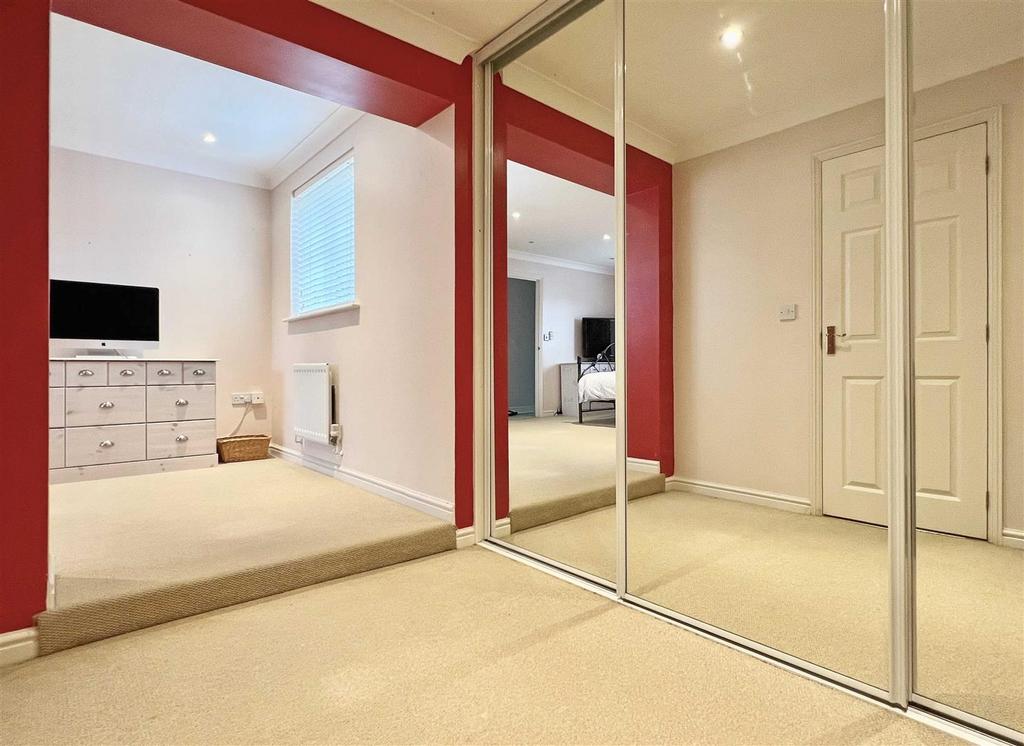Dressing Room c.jpg