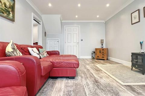 29 Grantham Avenue, Great Notley, Braintree, CM77 7FP