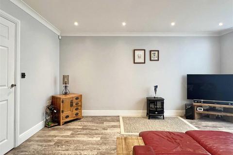 29 Grantham Avenue, Great Notley, Braintree, CM77 7FP