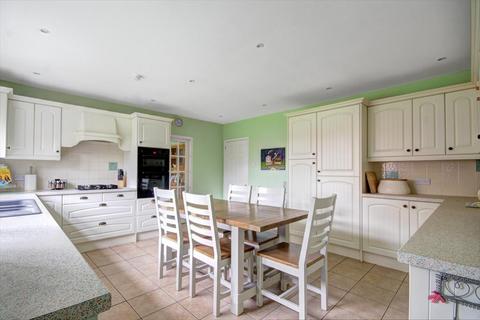 5 bedroom detached house for sale - Butt Furlong, Fladbury, Pershore