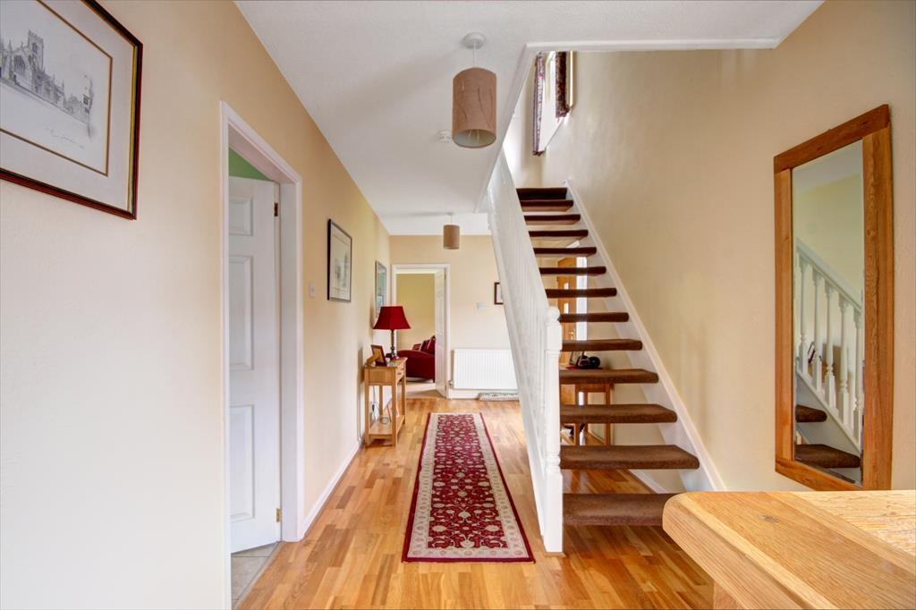 Entrance Hall 2.jpg