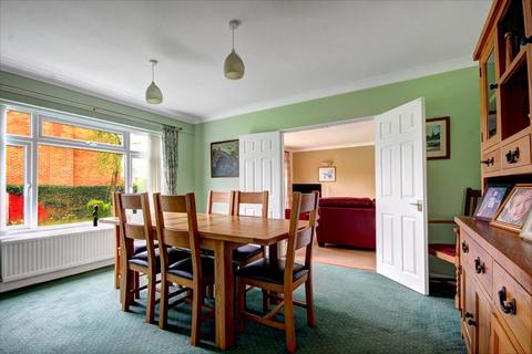 2 Butt Furlong, Fladbury, Pershore, WR10 2QZ