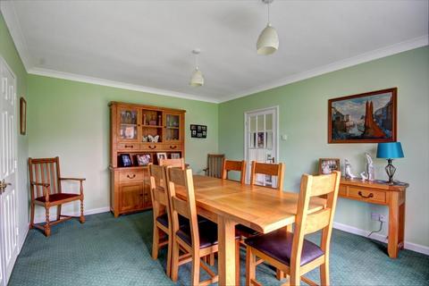 2 Butt Furlong, Fladbury, Pershore, WR10 2QZ