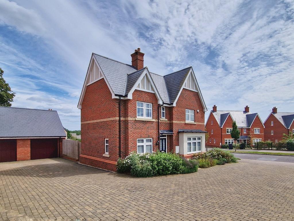 Poppy Drive, Ampthill, Bedfordshire... 4 bed detached house for sale