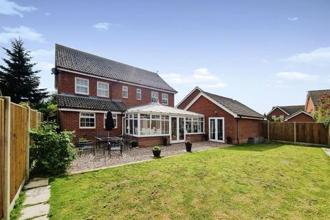 4 bedroom detached house for sale, Curie Drive, Gorleston-on-Sea