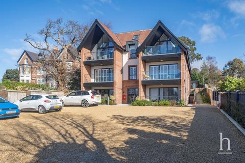 3 bedroom apartment for sale - Caldy Road, West Kirby CH48