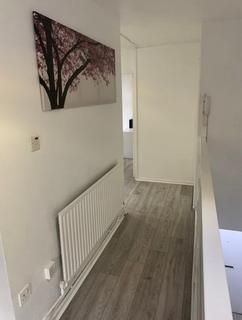 4 bedroom apartment to rent, Pearson Street, London, E2