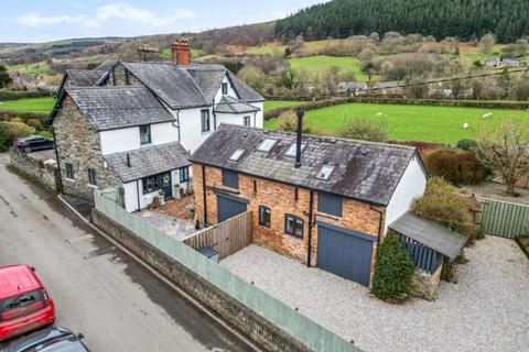 6 bedroom semi-detached house for sale, Dinam, Corwen LL21