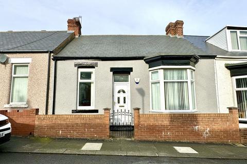 2 bedroom terraced house for sale, Queens Crescent, Sunderland, Tyne and Wear, SR4