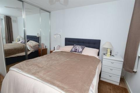 2 bedroom flat for sale, Westminster Place, Birmingham B31