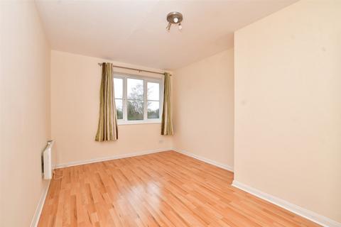 1 bedroom flat for sale, Overton Road, Sutton, Surrey