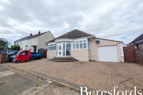 22 Grange Road, Romford, RM3 7DU