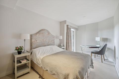 2 bedroom flat to rent, Kew Bridge Road, Brentford, TW8