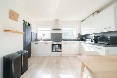 2 bedroom maisonette for sale, Woburn Court,  Lee-on-the-Solent, PO13