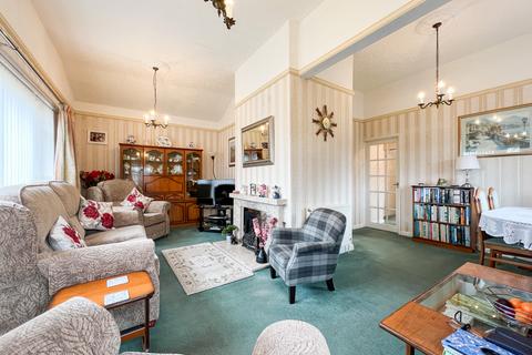 2 bedroom bungalow for sale - The Birches, Shobdon, Leominster, HR6