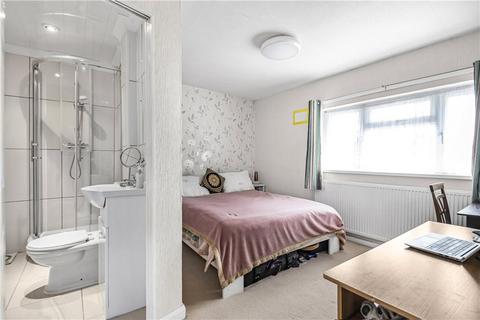 3 bedroom terraced house to rent - Phipps Road, Slough, Berkshire, SL1