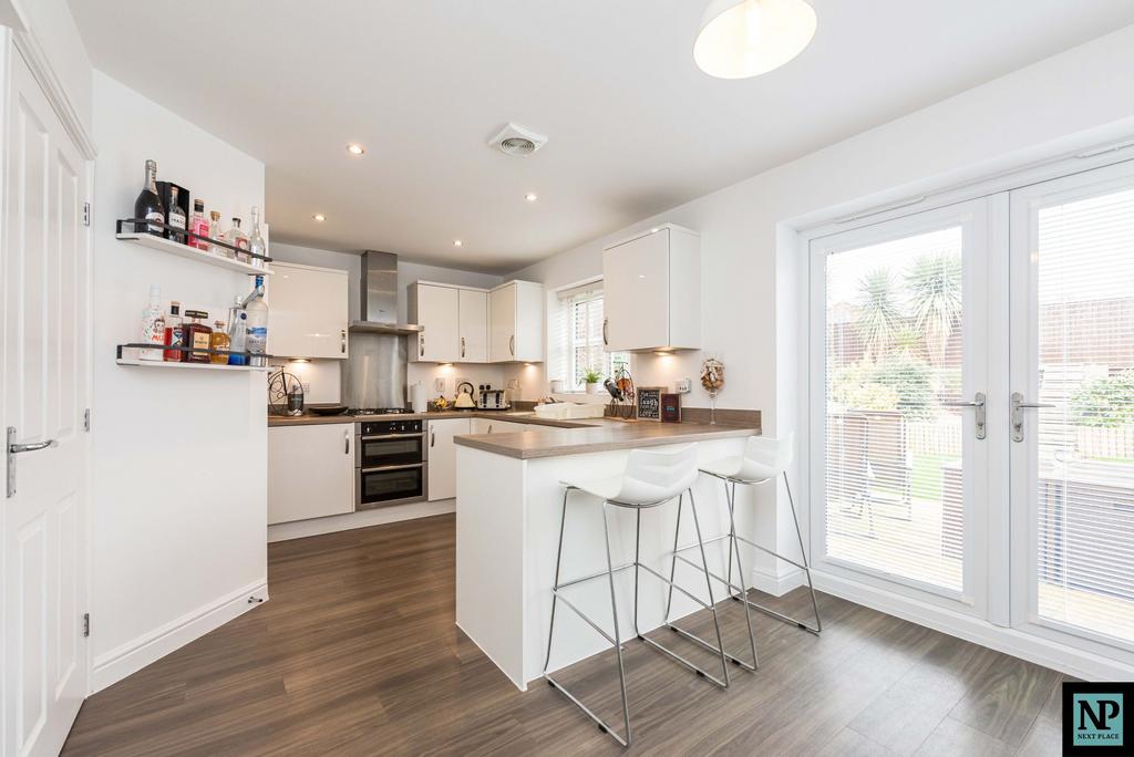 Kitchen/Breakfast Room