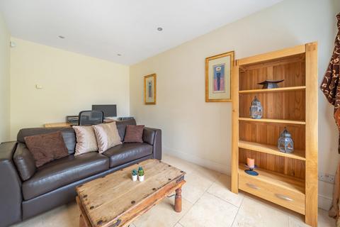 53 High Beeches, Gerrards Cross, SL9 7HY