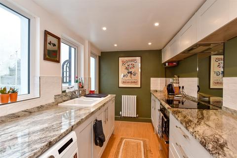 9 Hastings Road, Brighton, BN2 3AF
