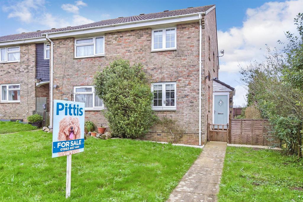 Langbridge, Newchurch, Sandown, Isle of Wight 2 bed semidetached house