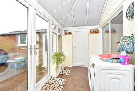 24 Beesfield Lane, Farningham, Dartford, DA4 0BZ
