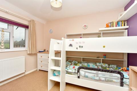 24 Beesfield Lane, Farningham, Dartford, DA4 0BZ