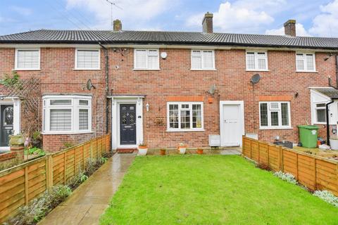 24 Beesfield Lane, Farningham, Dartford, DA4 0BZ