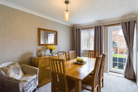 55 Bullfinch Road, Abbeydale, Gloucester, GL4 4WX
