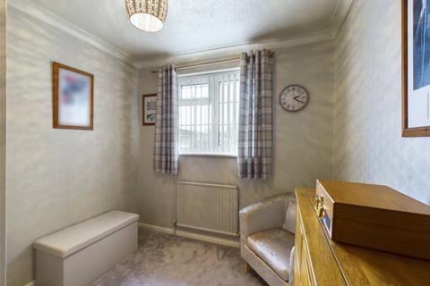 55 Bullfinch Road, Abbeydale, Gloucester, GL4 4WX
