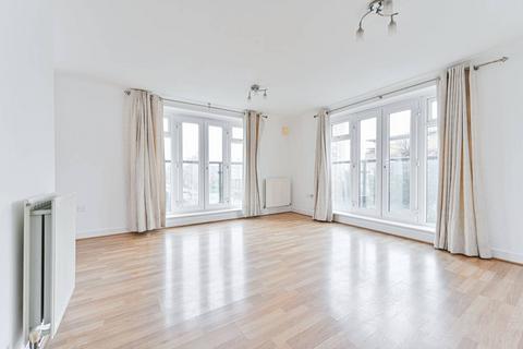 2 bedroom flat for sale, Masons Hill, Bromley, BR2