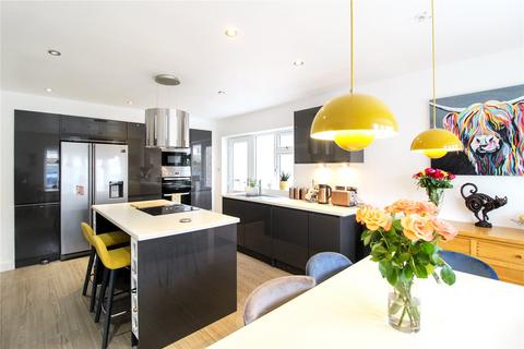 4 bedroom detached house for sale, Eastwood Rise, Leigh-on-Sea, Essex, SS9