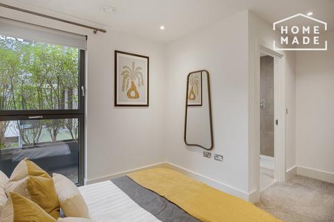 2 bedroom flat to rent - Exhibition Way, London HA9