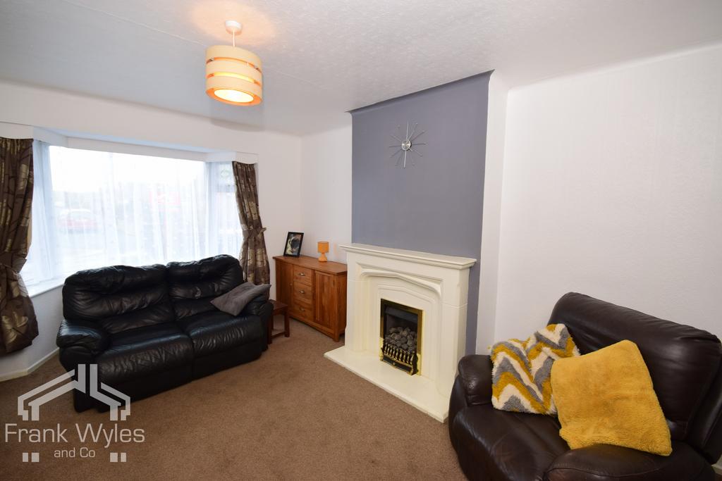 Lomond Avenue Lytham St Annes 4 bed semidetached bungalow for sale £