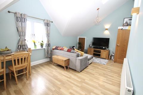 2 bedroom flat for sale, Flat 9, Kings Castle Court, Bath Road, Wells, Somerset