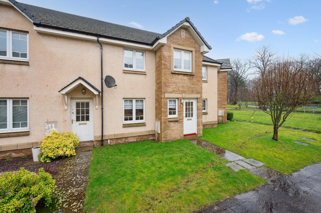 Gowkhill Place, Larbert, Stirling, FK5 4US 3 bed terraced house to rent