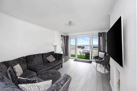 5 bedroom semi-detached house to rent, Sea Front View, Worthing Seafront