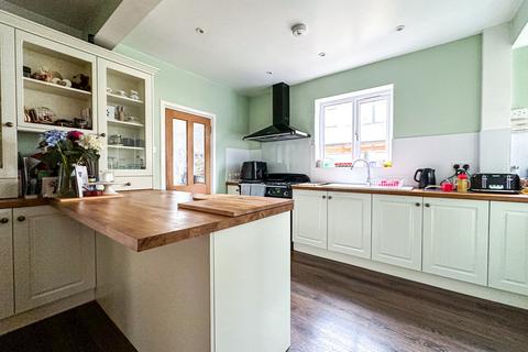 3 bedroom semi-detached house for sale - Shoreditch Road, Taunton, Somerset, TA1
