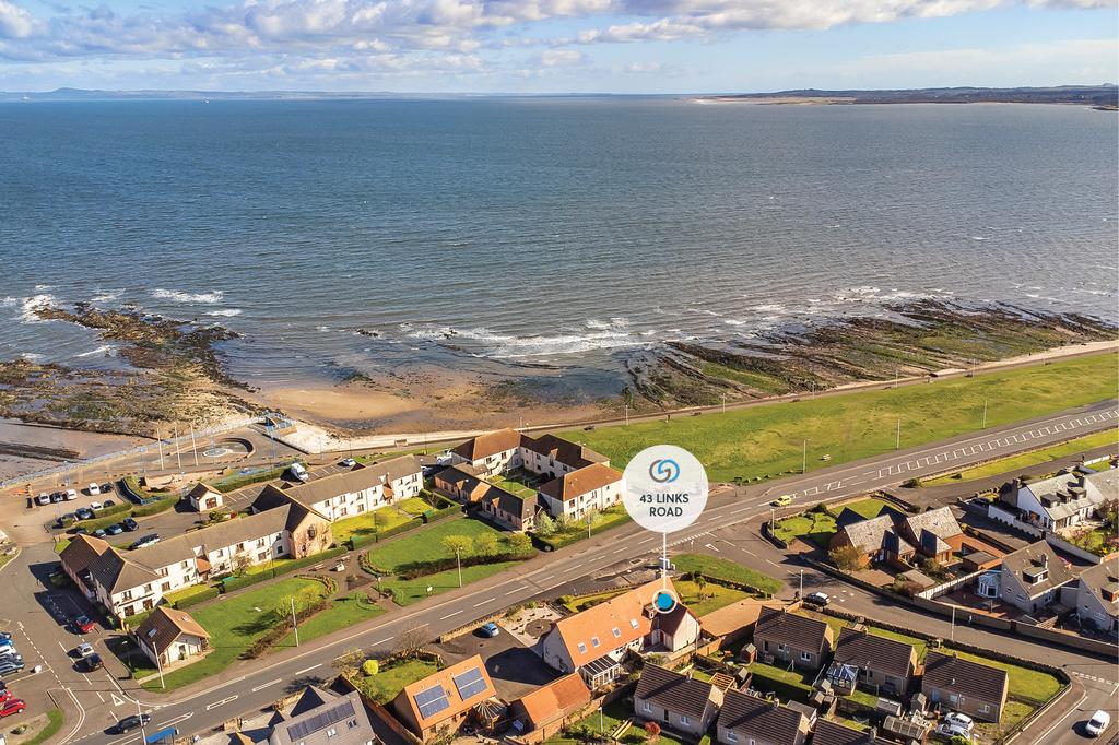 43 Links Road, Port Seton, East... 5 bed semi-detached house - £430,000
