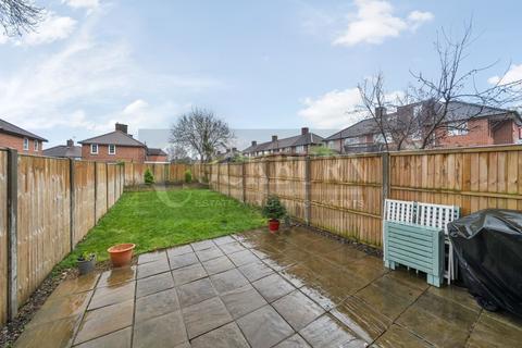 9 Calcott Walk, London, SE9 4BN